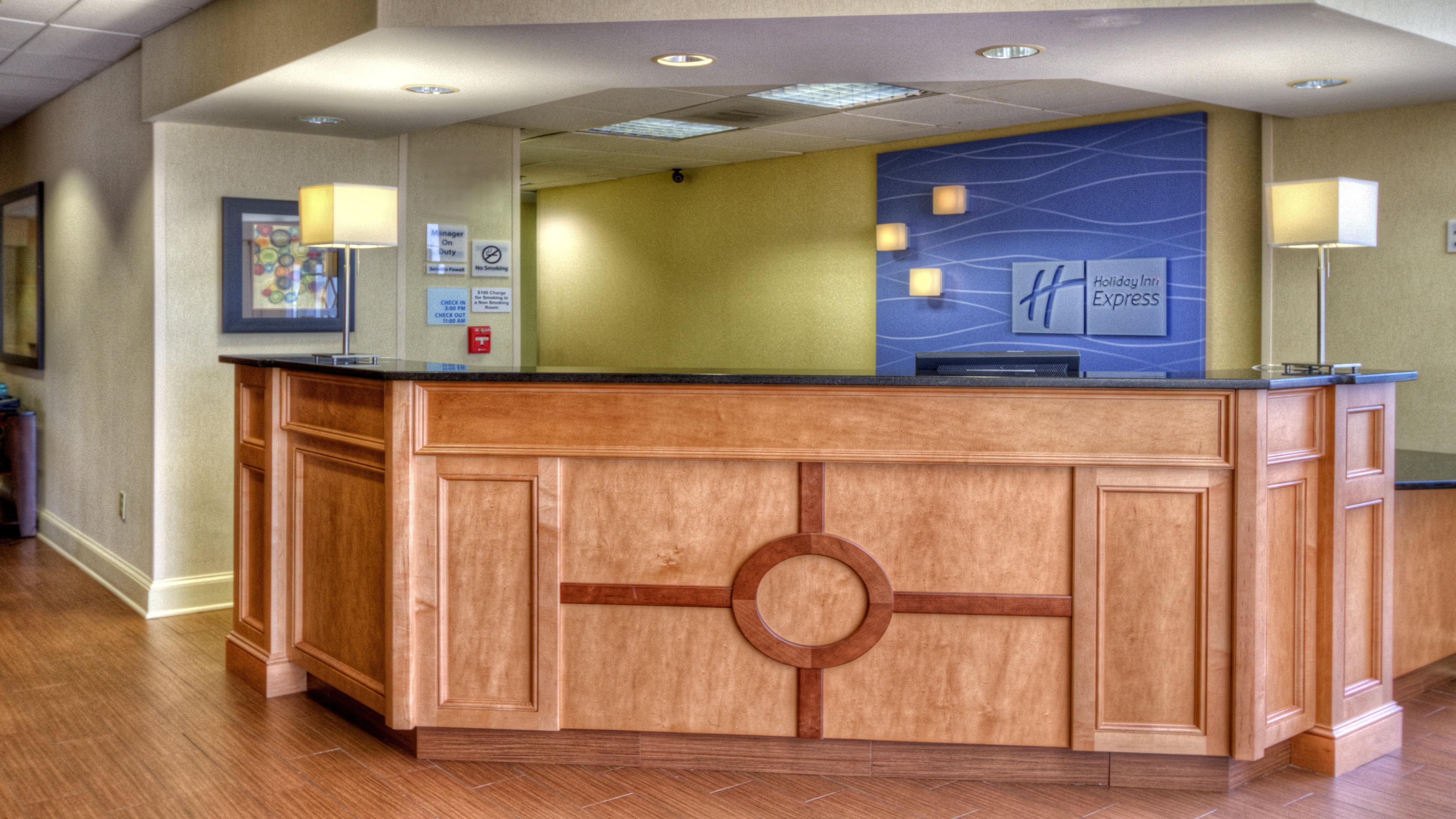 Holiday Inn Express Greenville By Ihg Экстерьер фото